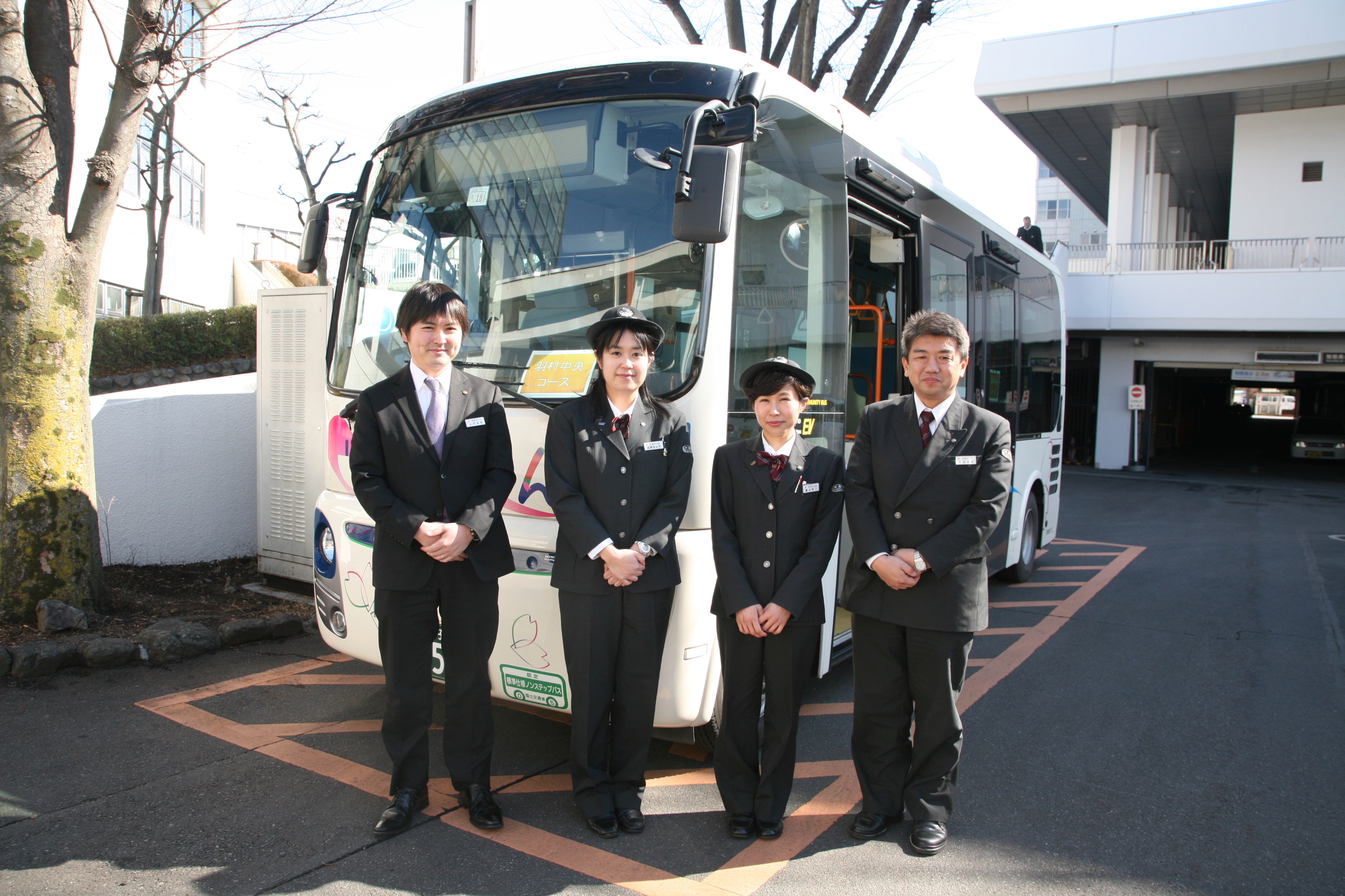 インタビューした西東京バス株式会社の皆さん