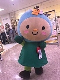 店内でポーズ決めたりん♪