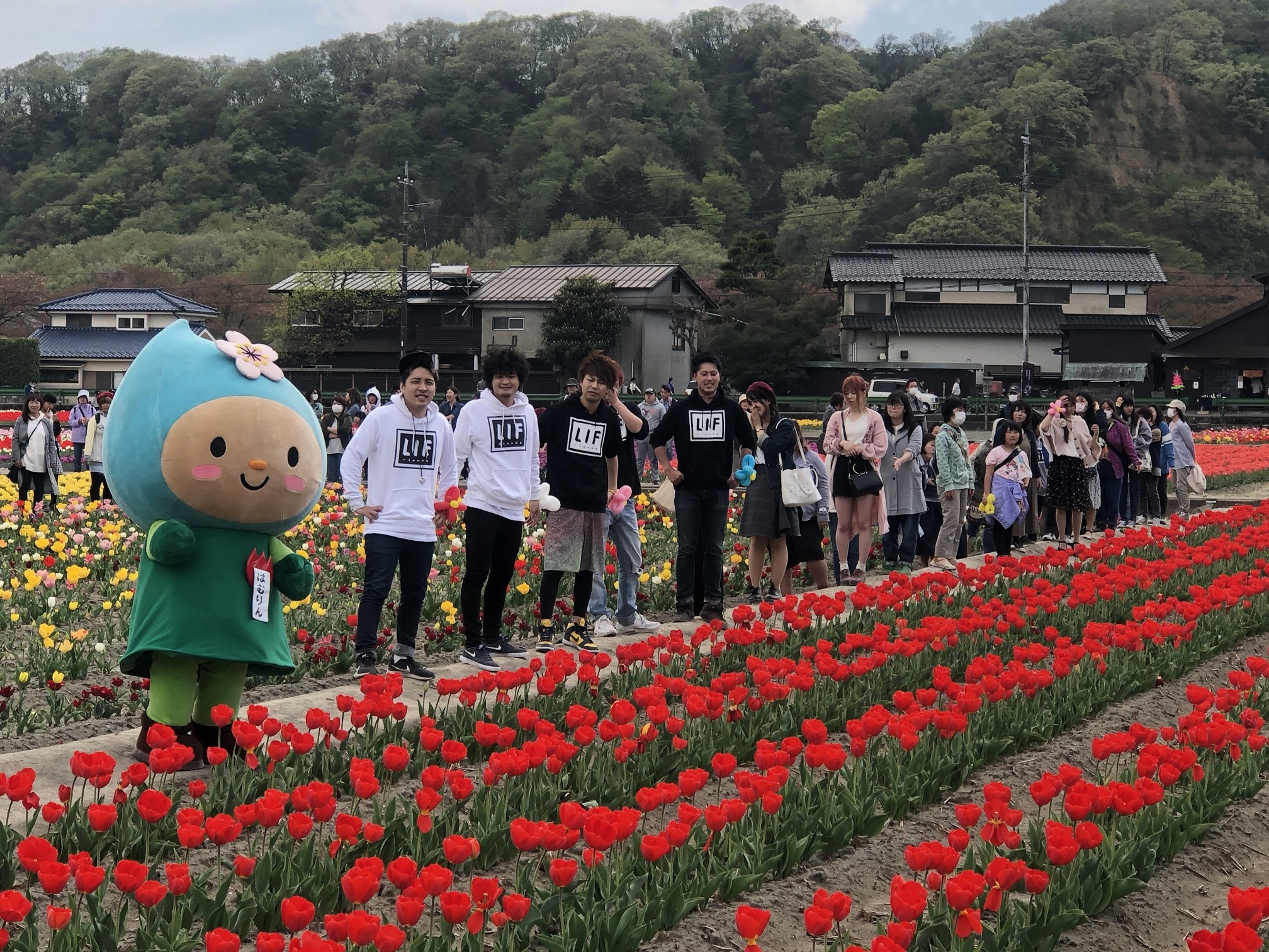 リフレンズさん達と写真を撮ったりん♪