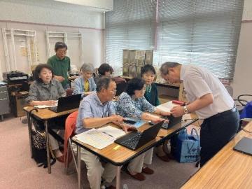 パソコン教室の様子（7月その2）