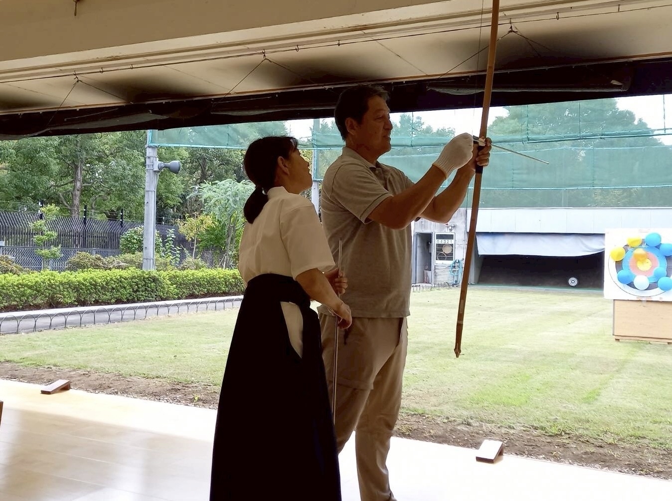 楽しんでもらう弓道の写真